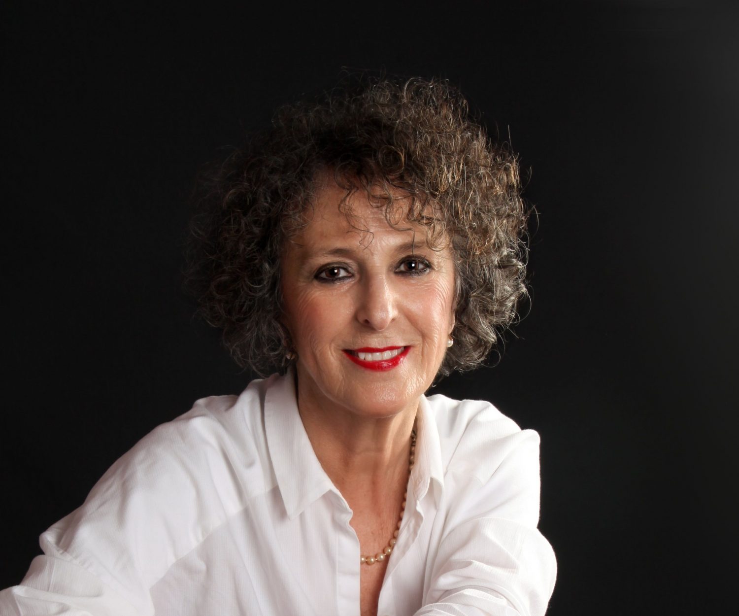 Lola López Mondéjar en el quinto libro