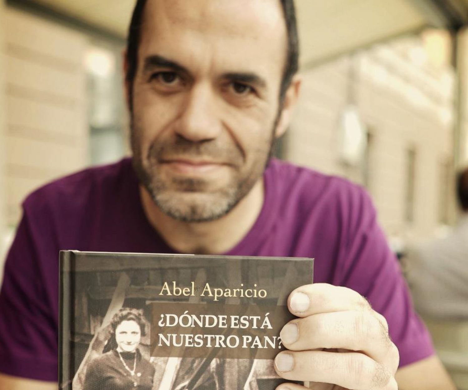 Abel Aparicio novela