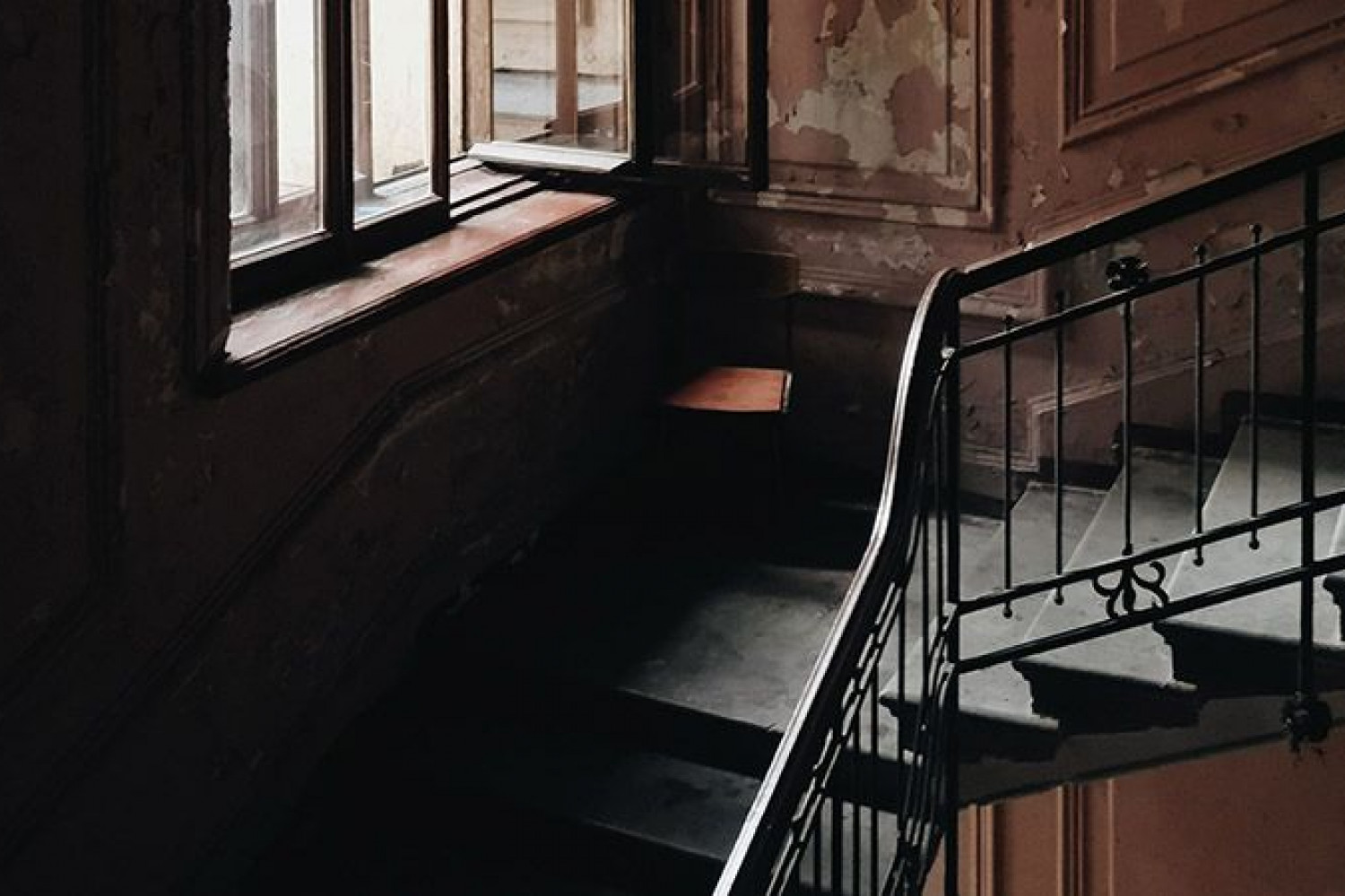 Tus pasos en la escalera Antonio Muñoz Molina